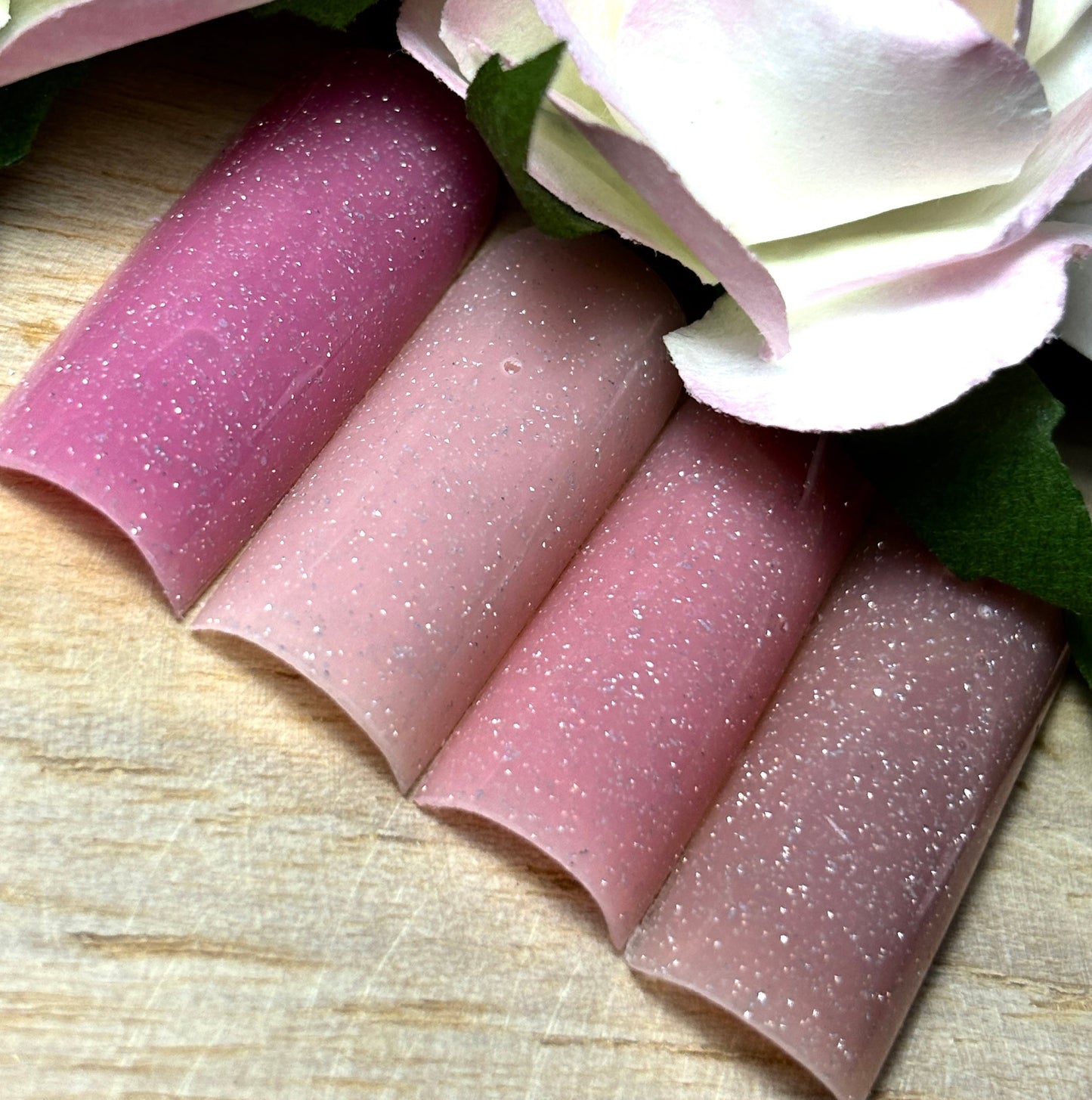 TIMELESS #09 – SPARKLY BLUSH